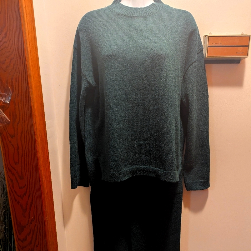 Arabess Women's Small Hunter Green 2 Pc Sweater Pants And Top NWT